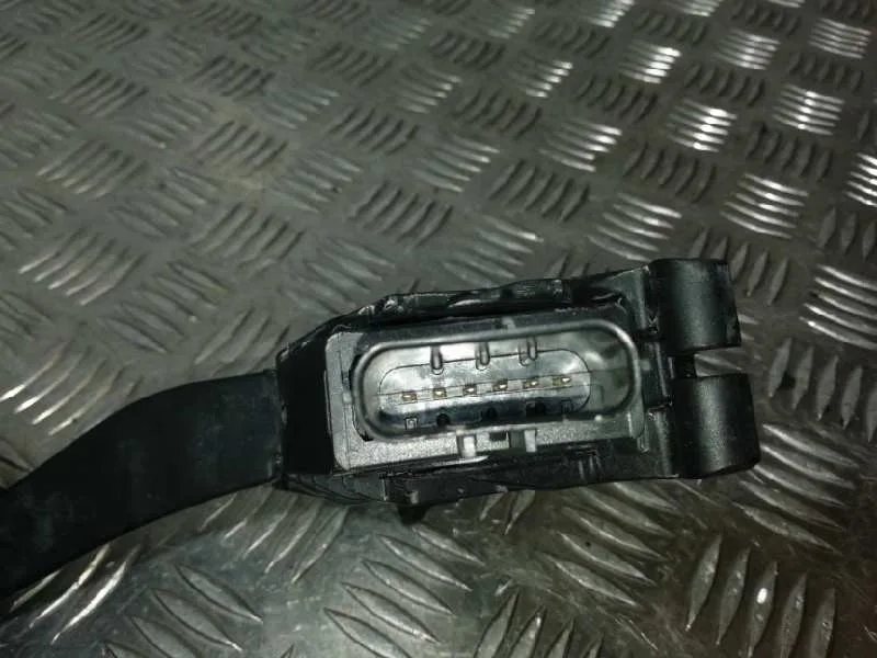 Potenciometro Pedal para Audi Q2 (Gab)