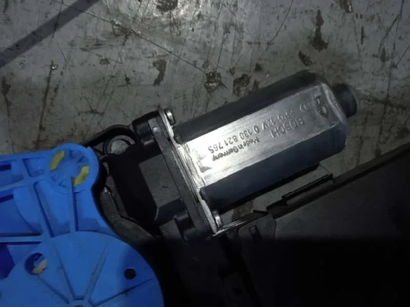 Elevalunas Delantero Izquierdo para Seat Exeo St (3R5)(2009>)
