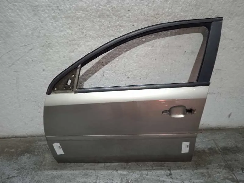 Puerta Delantera Izquierda para Opel Vectra C Berlina