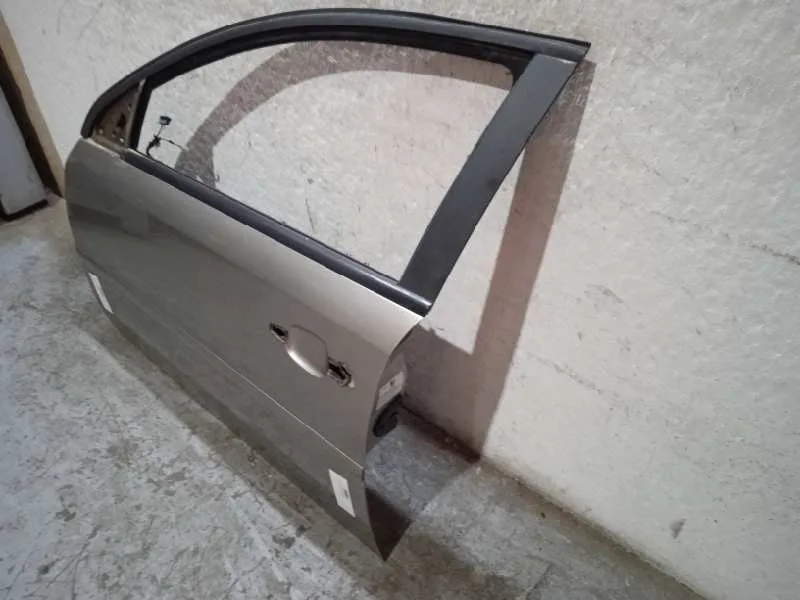 Puerta Delantera Izquierda para Opel Vectra C Berlina