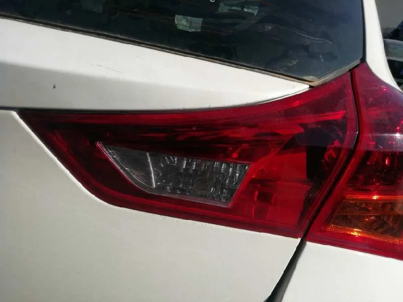 Piloto Trasero Derecho Interior para Toyota Auris