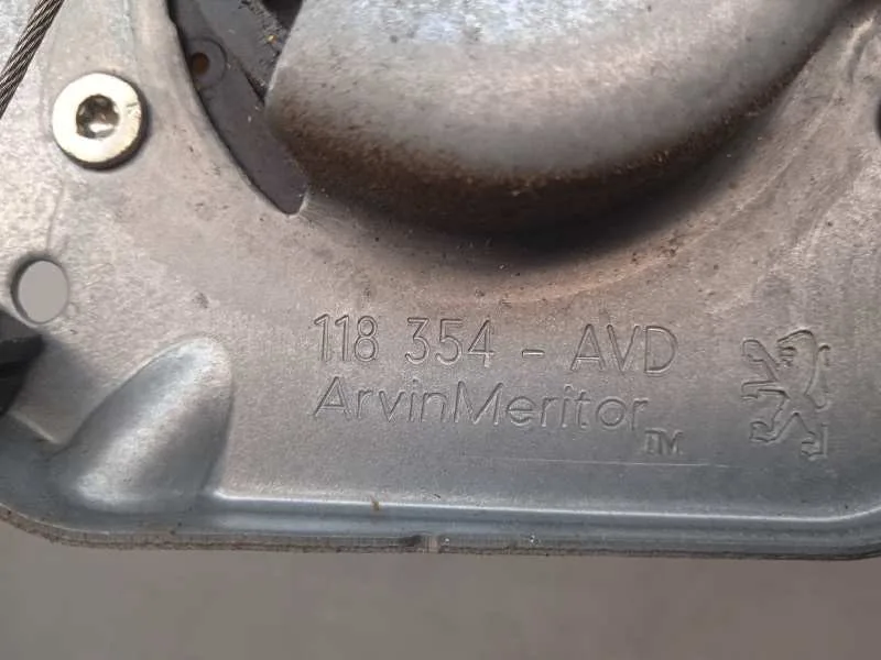 Elevalunas Delantero Derecho para Peugeot 1007