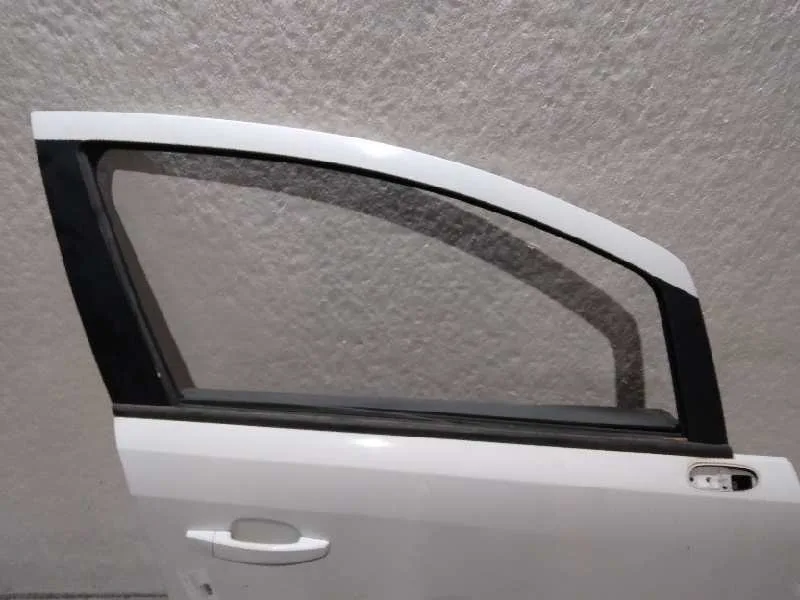 Puerta Delantera Derecha para Opel Corsa D