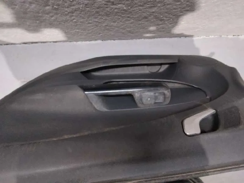 Puerta Delantera Derecha para Opel Corsa D