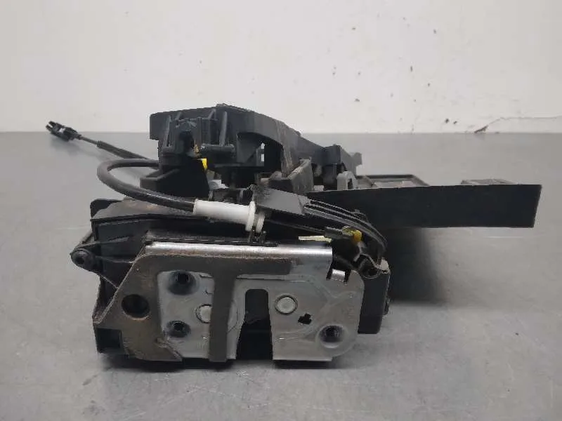 Cerradura Puerta Trasera Derecha para Ford Fiesta (Cb1)