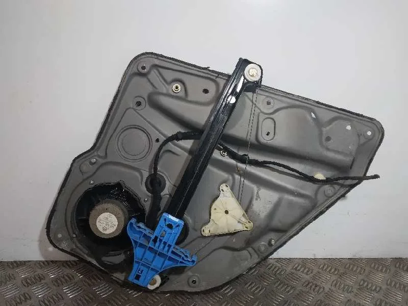 Elevalunas Trasero Izquierdo para Volkswagen Bora Berlina (1J2)
