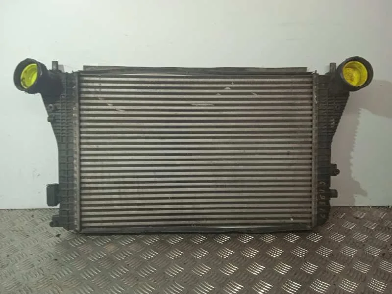 Intercooler para Volkswagen Golf V Berlina (1K1)