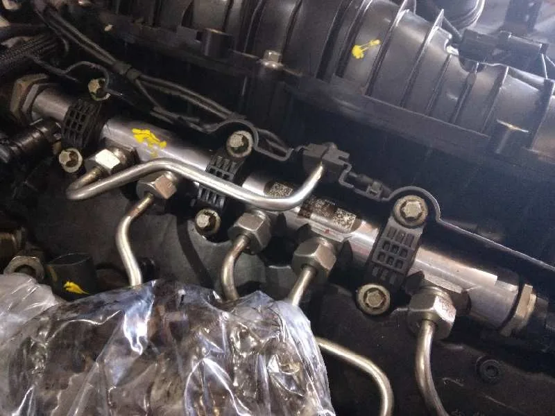 Rampa Inyectora para Bmw X1 (E84)