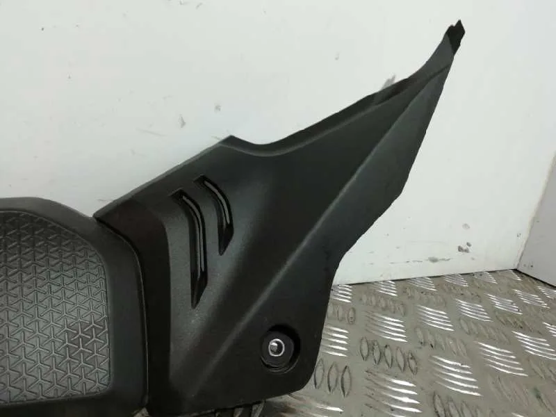 Moldura para Honda Cbr 650R