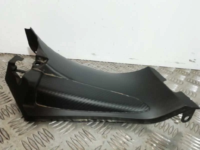Moldura para Honda Cbr 650R