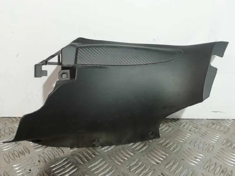 Moldura para Honda Cbr 650R