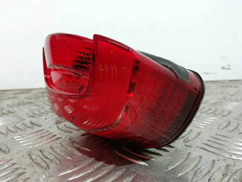 Piloto Trasero Central para Honda Cbr 650R