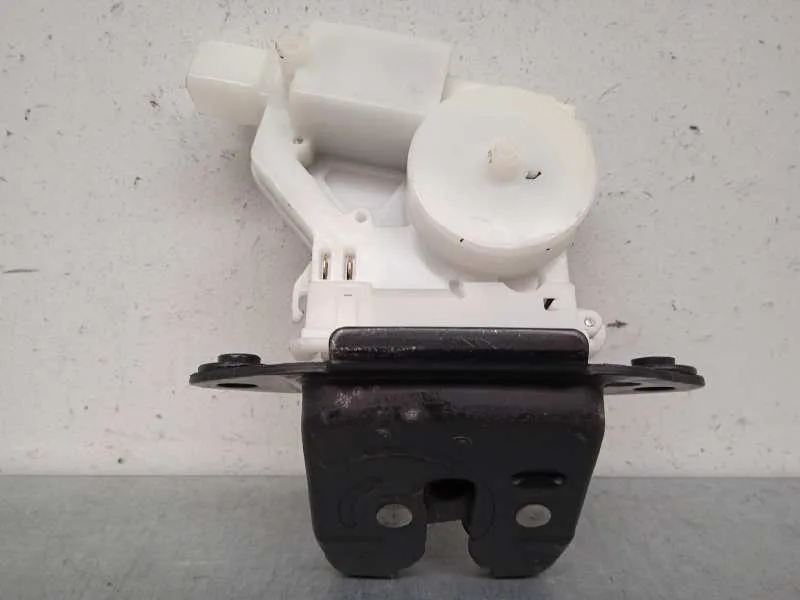 Cerradura Maletero / Porton para Renault Kadjar