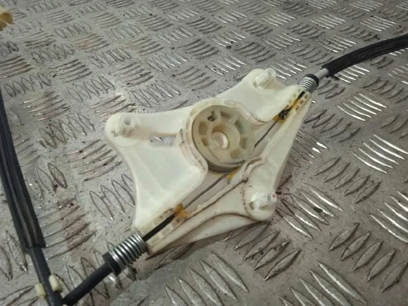Elevalunas Delantero Derecho para Seat Leon St (5F8)