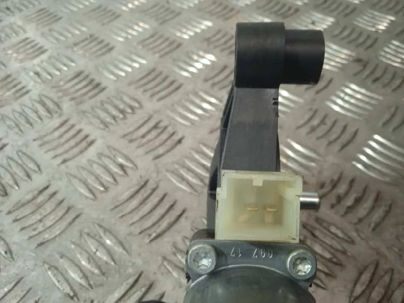 Motor Elevalunas Delantero Izquierdo para Seat Leon St (5F8)