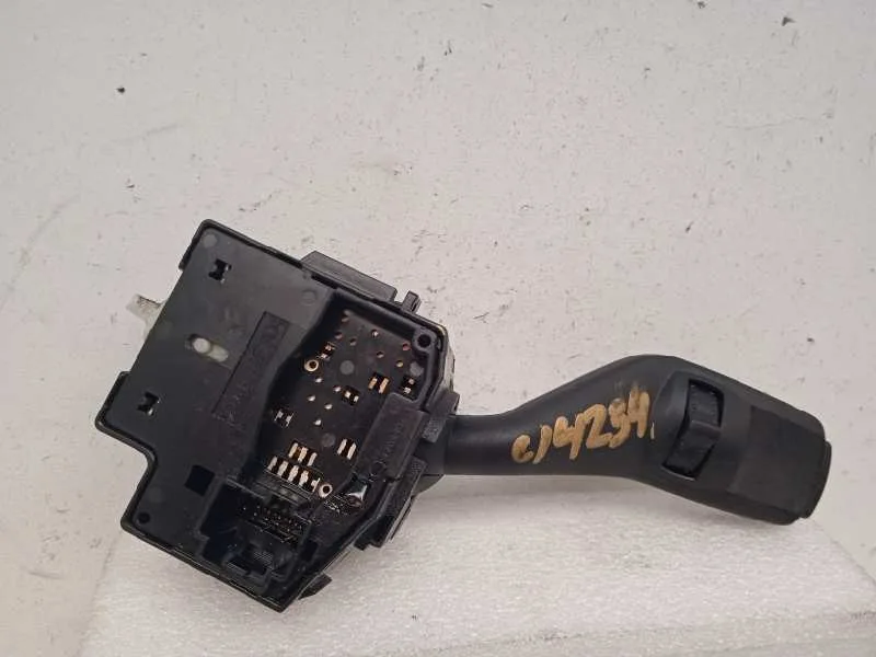 Mando Intermitentes para Ford Focus Berlina (Cap)