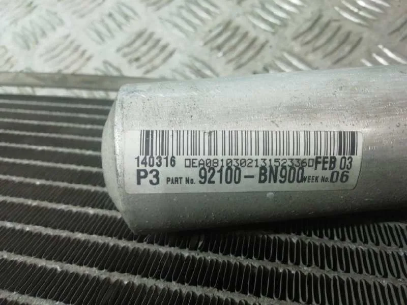 Condensador / Radiador Aire Acondicionado para Nissan Almera (N16/E)