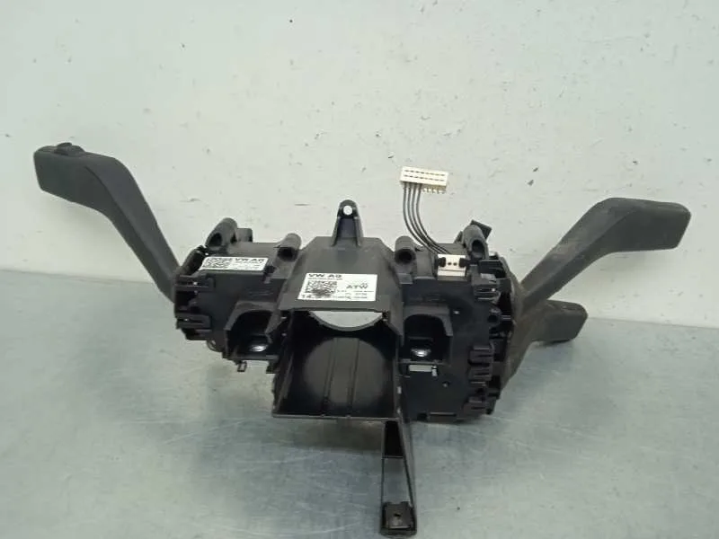 Mando Multifuncion para Volkswagen Passat Lim. (362)