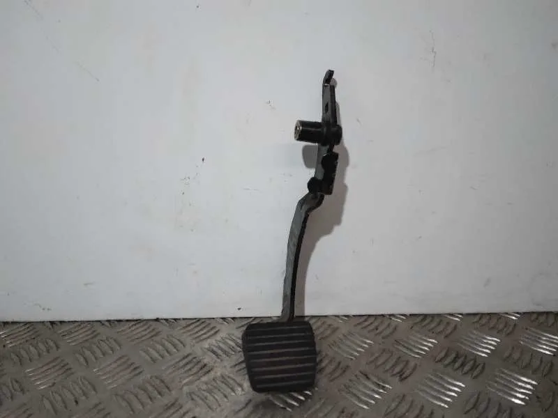 Pedal Embrague para Peugeot 206 Berlina