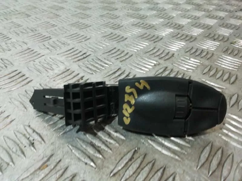 Mando Volante para Peugeot 208