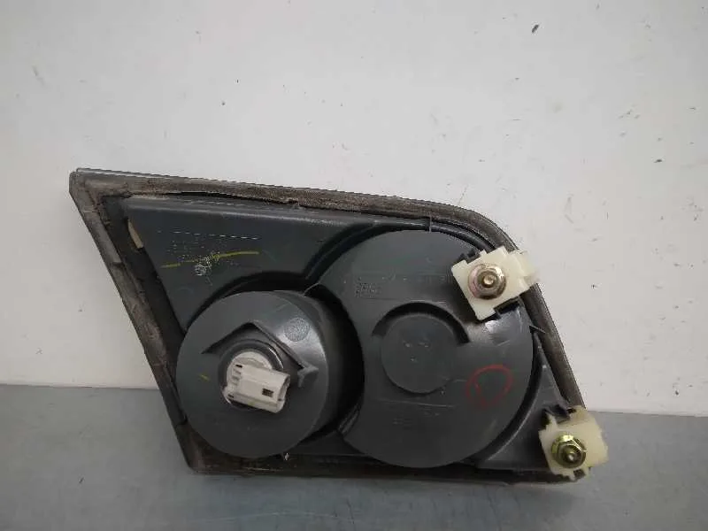 Piloto Trasero Derecho Interior para Mazda 6 Berlina (Gg)