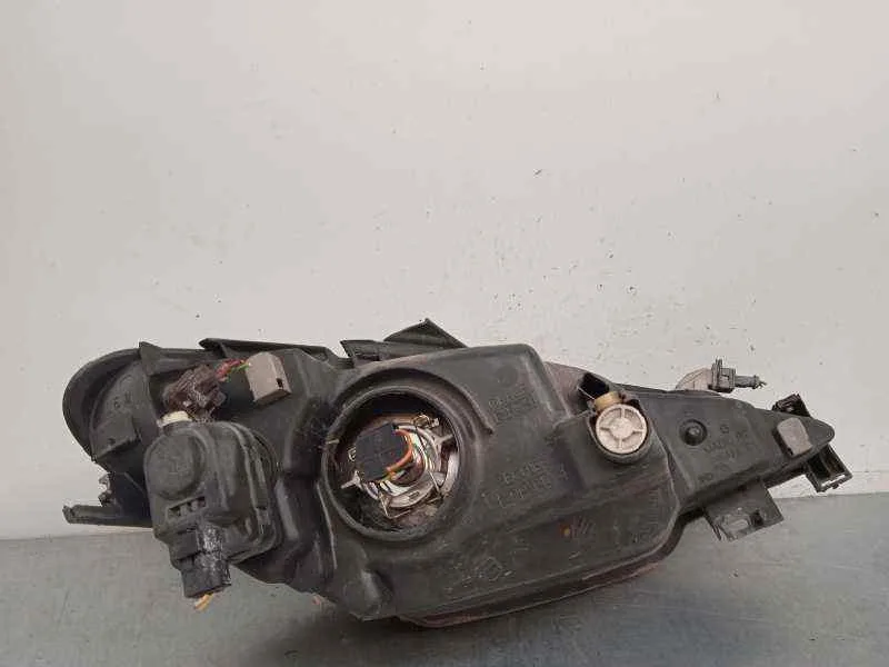 Faro Izquierdo para Peugeot 206 Berlina