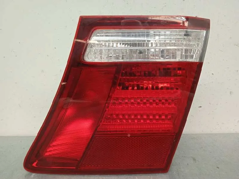 Piloto Trasero Derecho Interior para Lexus Ls (Usf4/Uvf4)