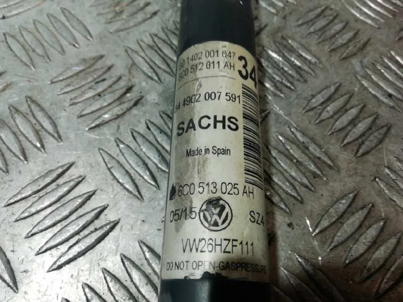 Amortiguador Trasero Izquierdo para Volkswagen Polo (6C1)