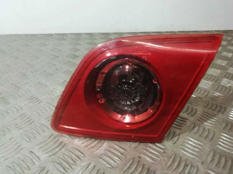 Piloto Trasero Derecho Interior para Mazda 3 Berlina (Bk)