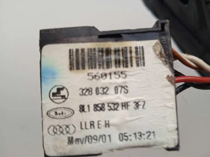 Retrovisor Derecho para Audi A3 (8L)