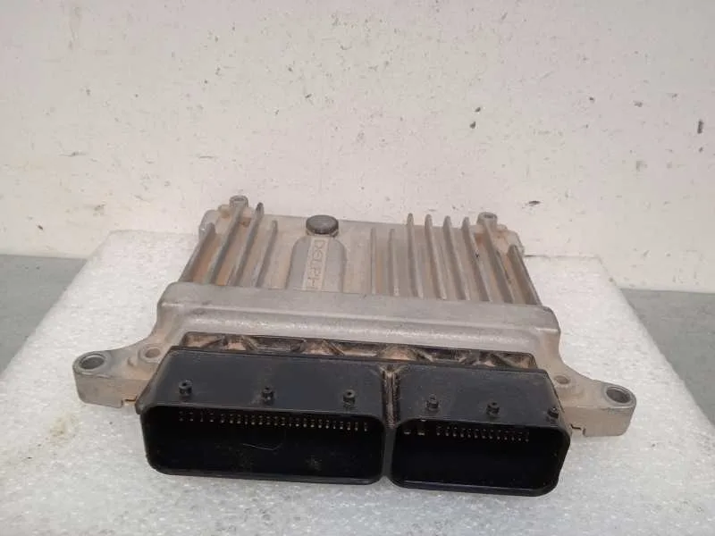 Centralita Motor Uce para Mercedes-Benz Clase C (W204) Berlina