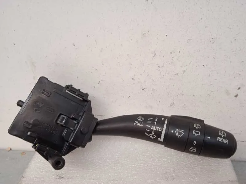 Mando Limpia para Kia Cee'd