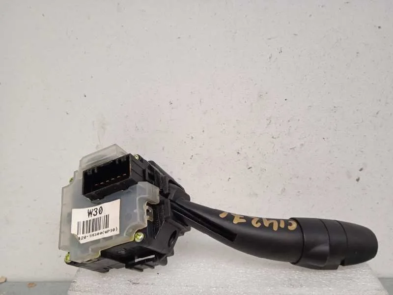 Mando Limpia para Kia Cee'd