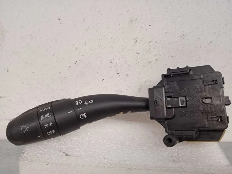 Mando Luces para Kia Cee'd