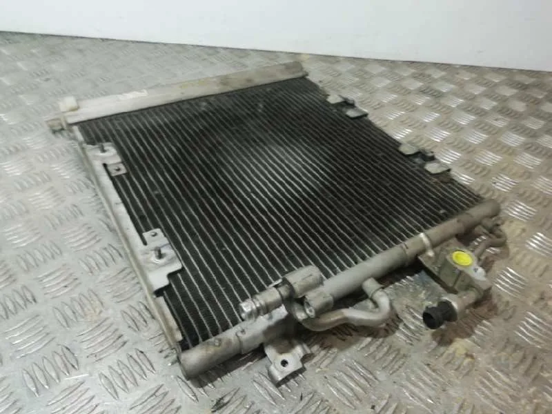 Condensador / Radiador Aire Acondicionado para Opel Zafira B