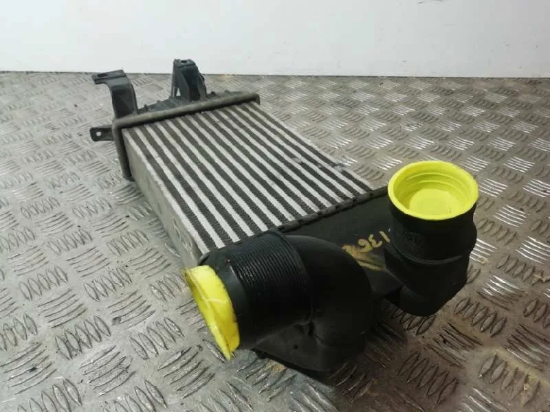 Intercooler para Opel Zafira B
