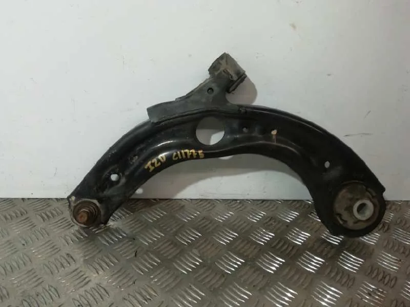 Brazo Suspension Inferior Delantero Izquierdo para Mazda 2 Lim. ()