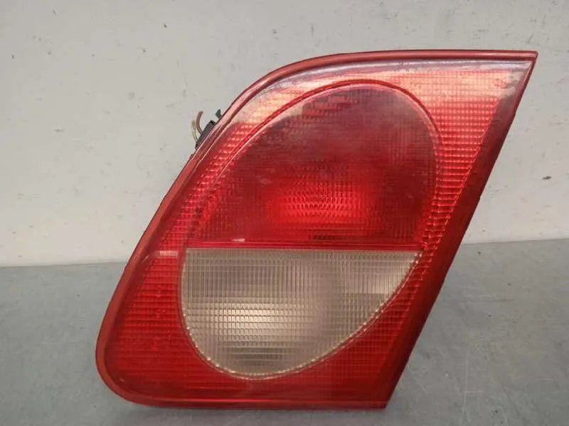 Piloto Trasero Derecho Interior para Mercedes-Benz Clase E (W210) Berlina Diesel