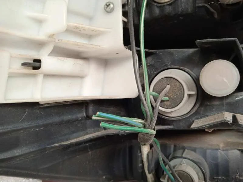 Piloto Trasero Derecho para Subaru Legacy Kombi/Outback B14