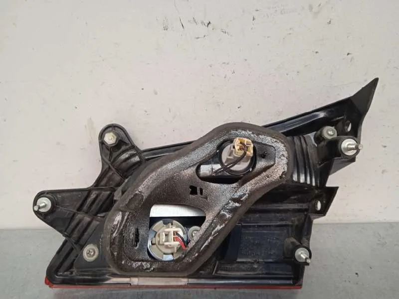 Piloto Trasero Izquierdo Interior para Subaru Legacy Kombi/Outback B14