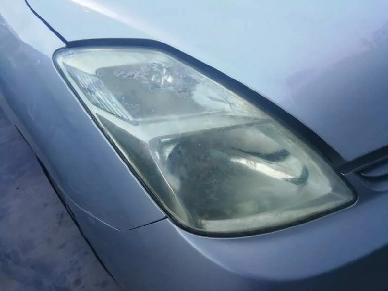 Faro Derecho para Toyota Prius (Nhw20)