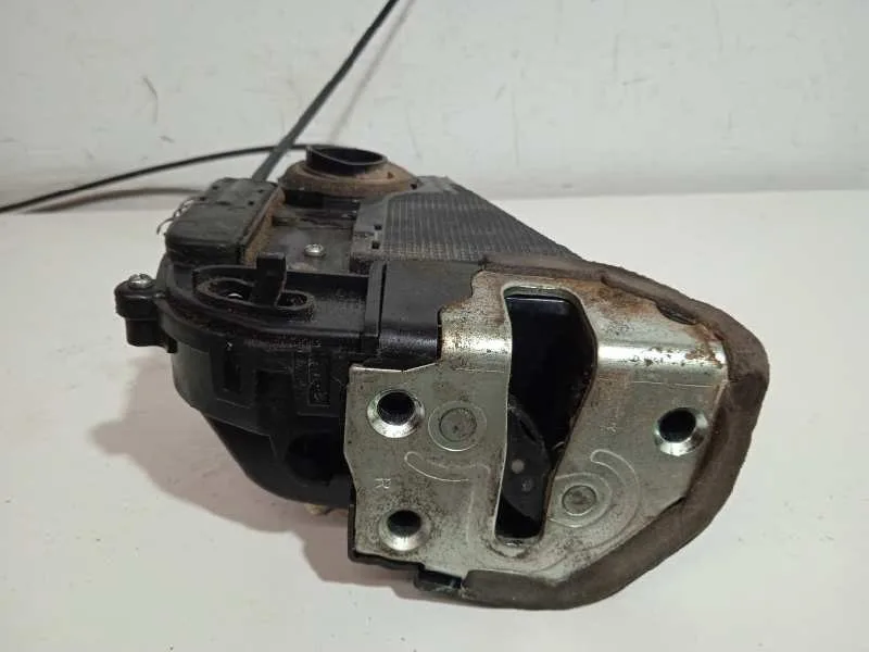 Cerradura Puerta Trasera Derecha para Toyota Prius (Nhw20)