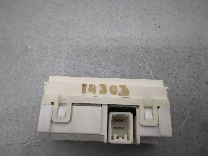 Display para Toyota Prius (Nhw20)