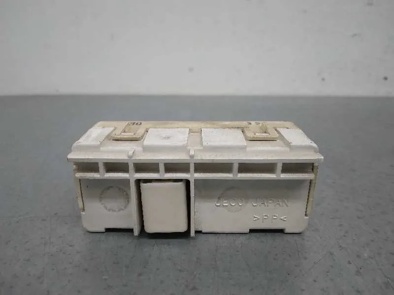 Display para Toyota Prius (Nhw20)