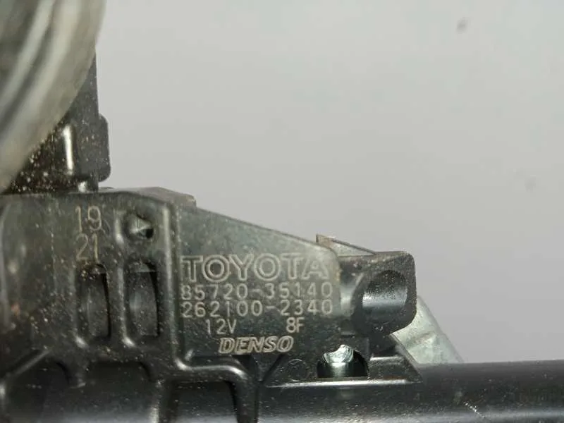 Elevalunas Trasero Izquierdo para Toyota Prius (Nhw20)