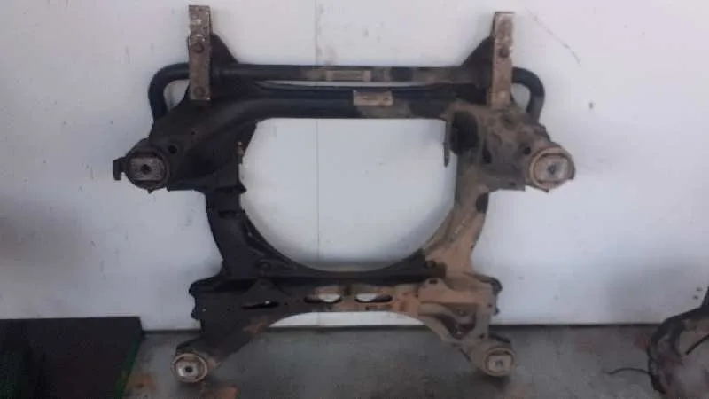 Puente Delantero para Audi Q7 (4L)