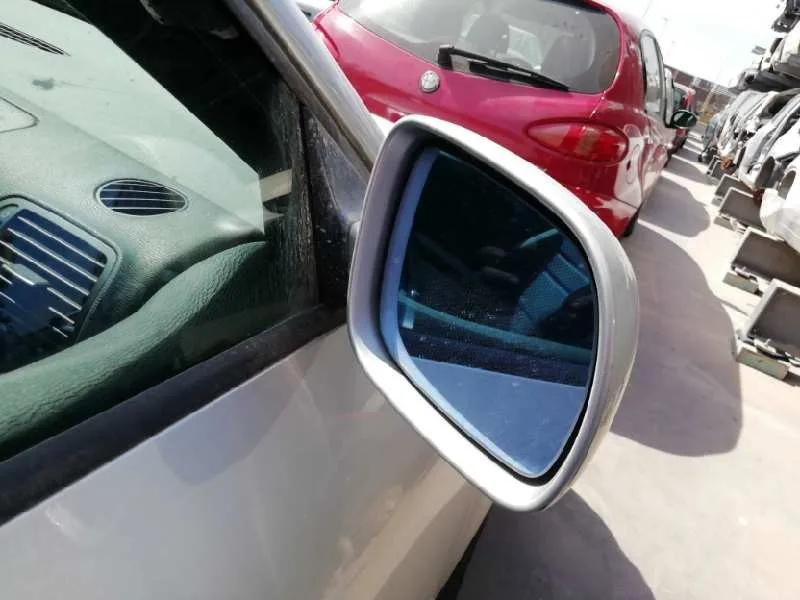 Retrovisor Derecho para Audi A3 (8L)
