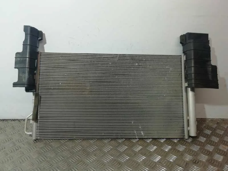 Condensador / Radiador Aire Acondicionado para Hyundai Tucson