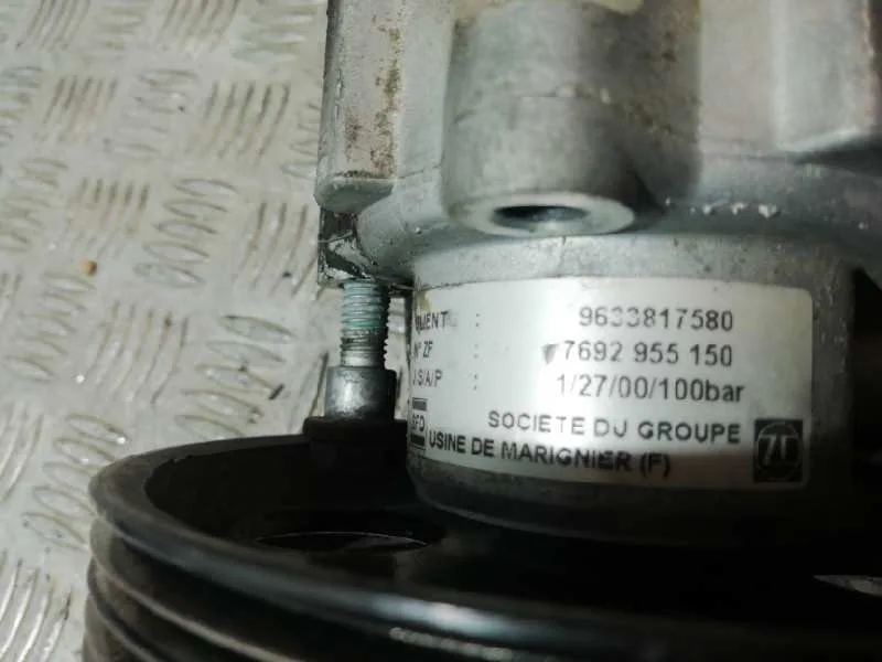 Bomba Direccion para Peugeot 406 Berlina (S1/S2)