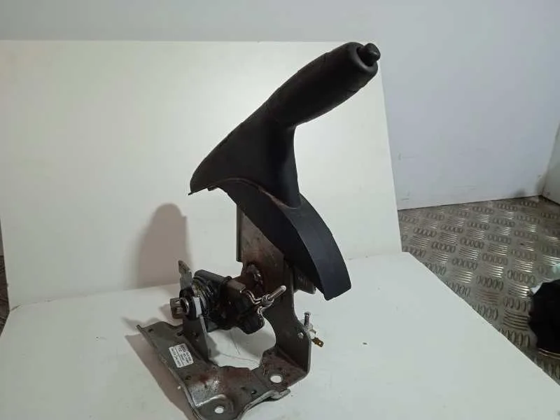 Palanca Freno De Mano para Nissan Juke (F15)